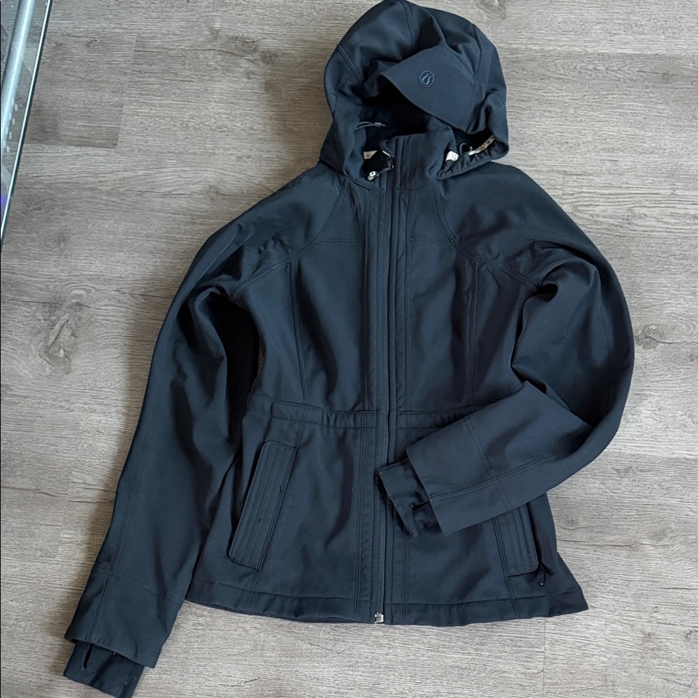 Y2K-Era Vintage Lululemon Hooded Softshell Jacket – Size 4
